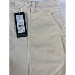 Alpine Design Womens Size 8 Off White High Rise‎ Mixed Fabric Corduroy Shorts